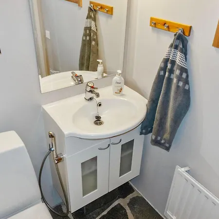 Mokko-moekki By Interhome * Kierinki